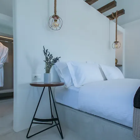 Azar Villa Imerovigli (Santorini)